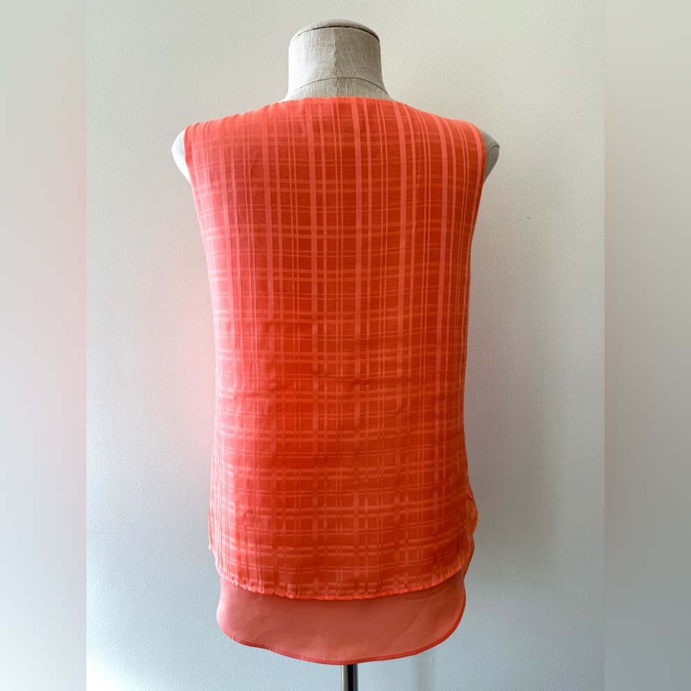 Dana Buchman Coral Sleeveless Blouse - Picture 5 of 10